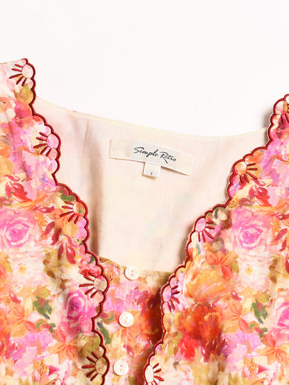 Adalyn™ | Robe à col ondulé brodée