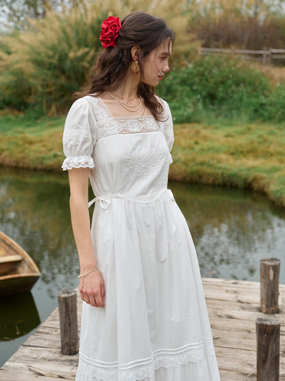 Luella™ | Robe brodée à encolure carrée