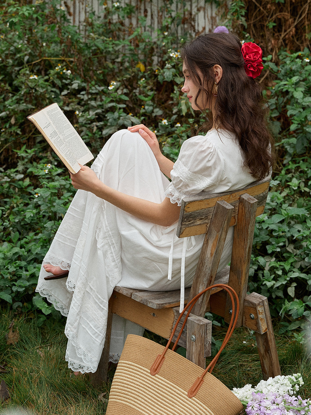 Luella™ | Robe brodée à encolure carrée