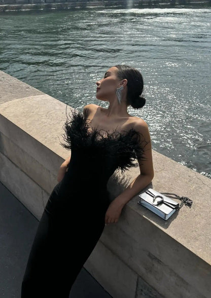 Anastasia™ | Robe à plumes
