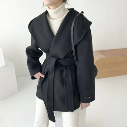 Elira™ | Manteau en laine à capuche