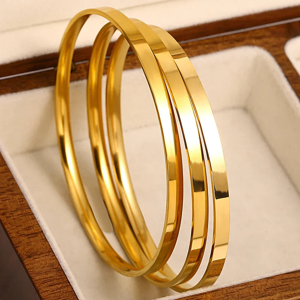 Alya™ | Ensemble de bracelets dorés en acier inoxydable