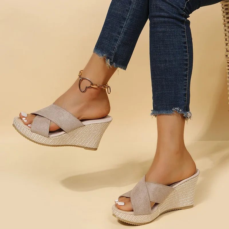 Farah™ | Keilsandalen