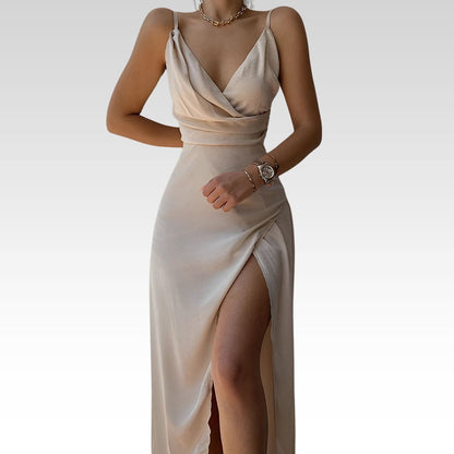 Carina™ | Robe élégante à bretelles fines