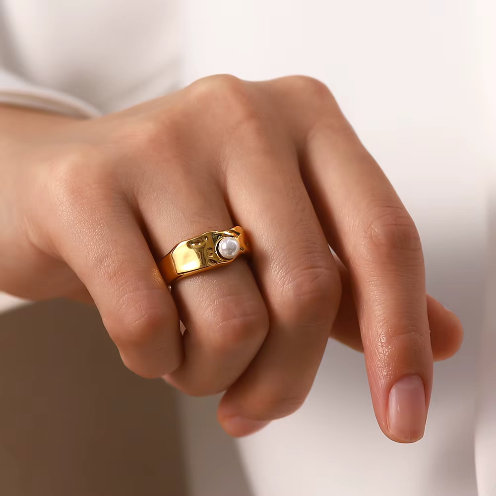 Roselina™ | Bague avec perle d’or naturelle