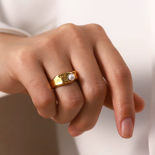 Roselina™ | Bague avec perle d’or naturelle