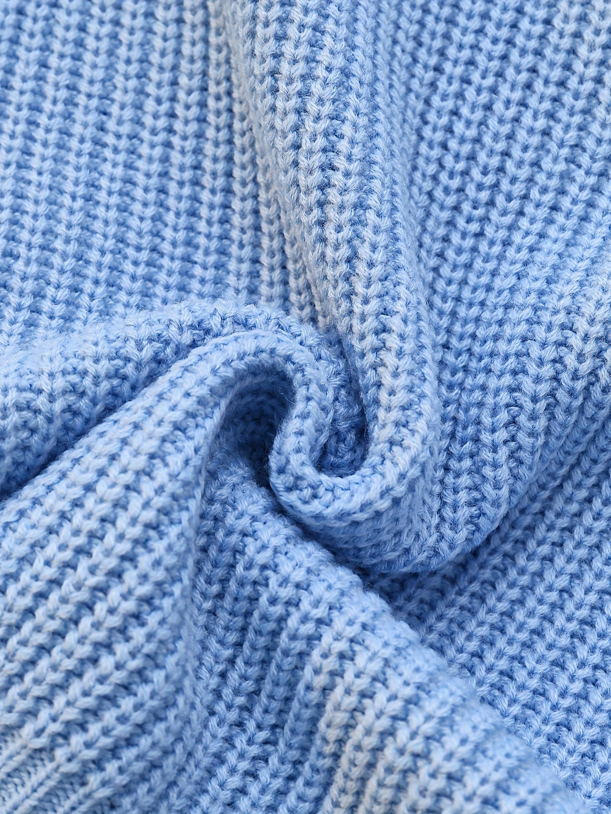 Tamara | Pull à col bénitier et poignets boutonnés