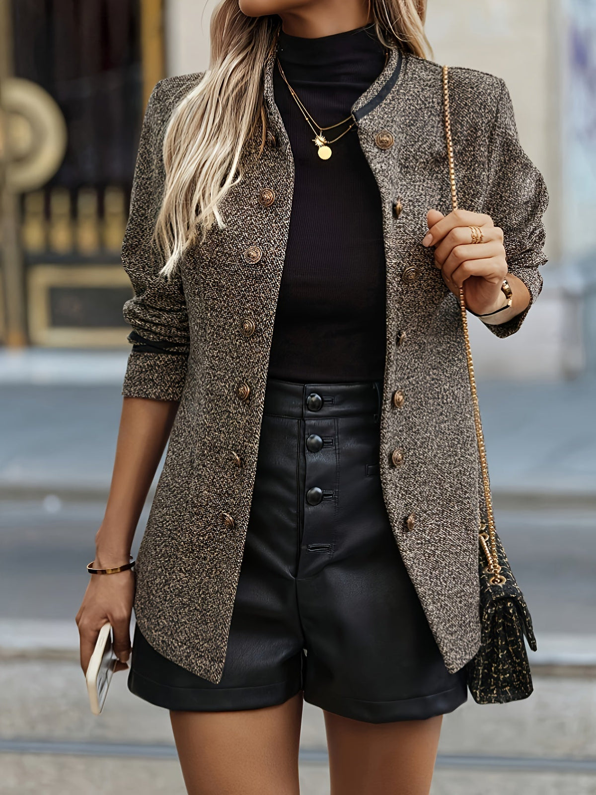 Lucy | Veste structurée boutonnée sur le devant