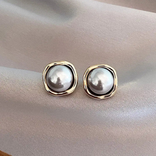 Nadia™ | Boucles d’oreilles avec perles noires