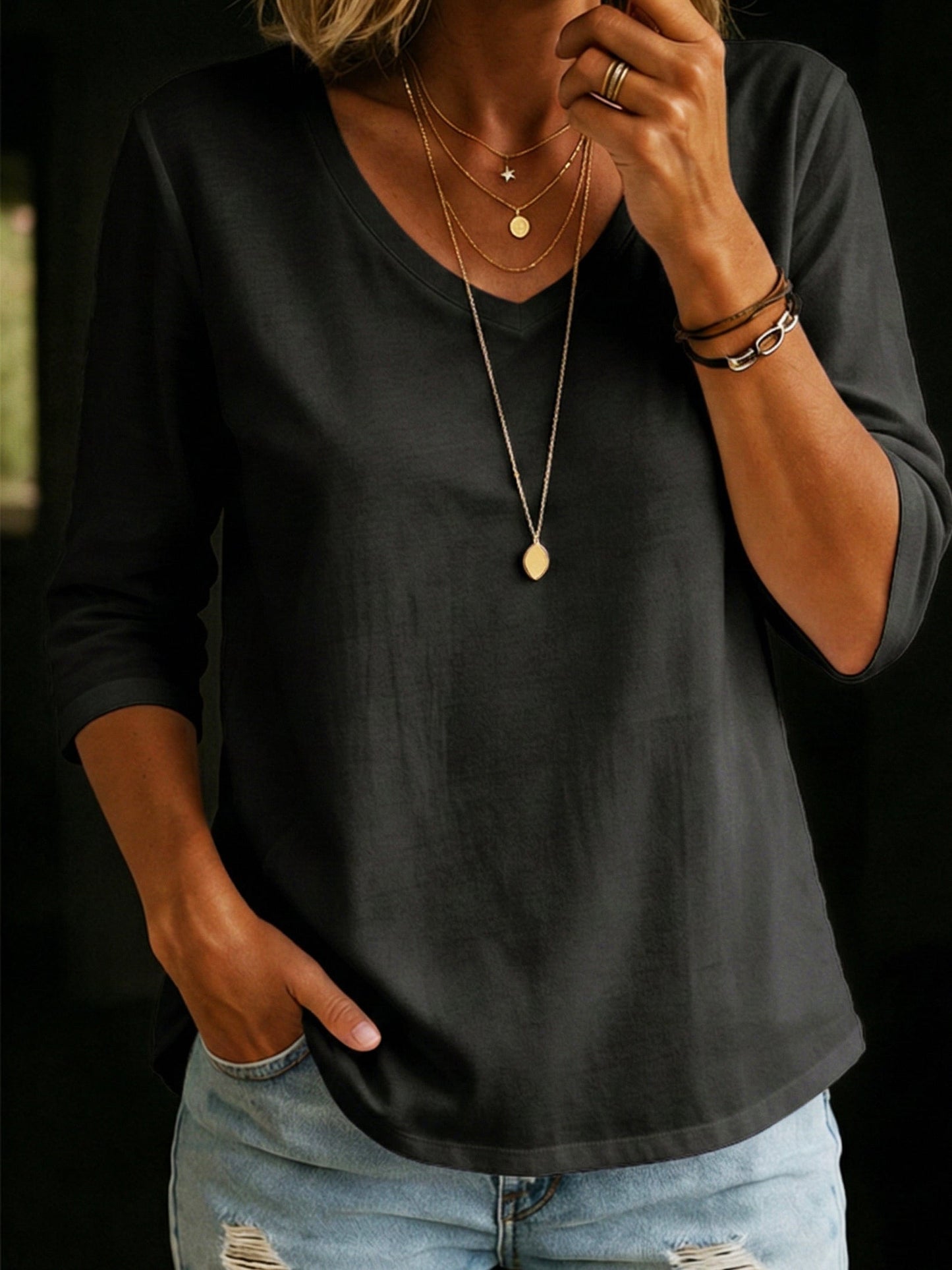 Lina™ | T-shirt col V en coton