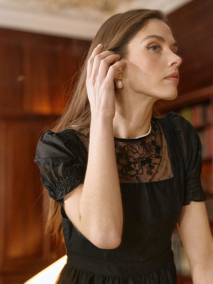 Ariella™ | Robe en maille brodée