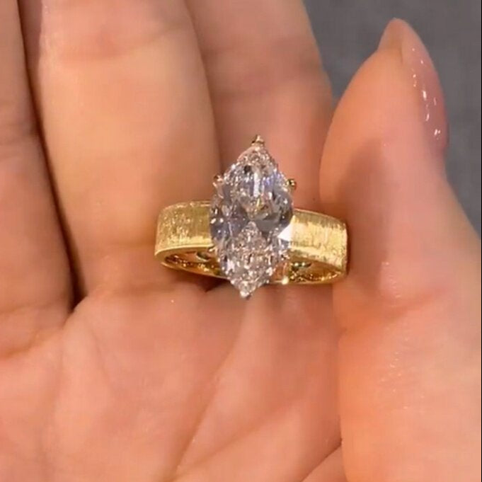 Verena™ | Bague de fiançailles marquise bande large